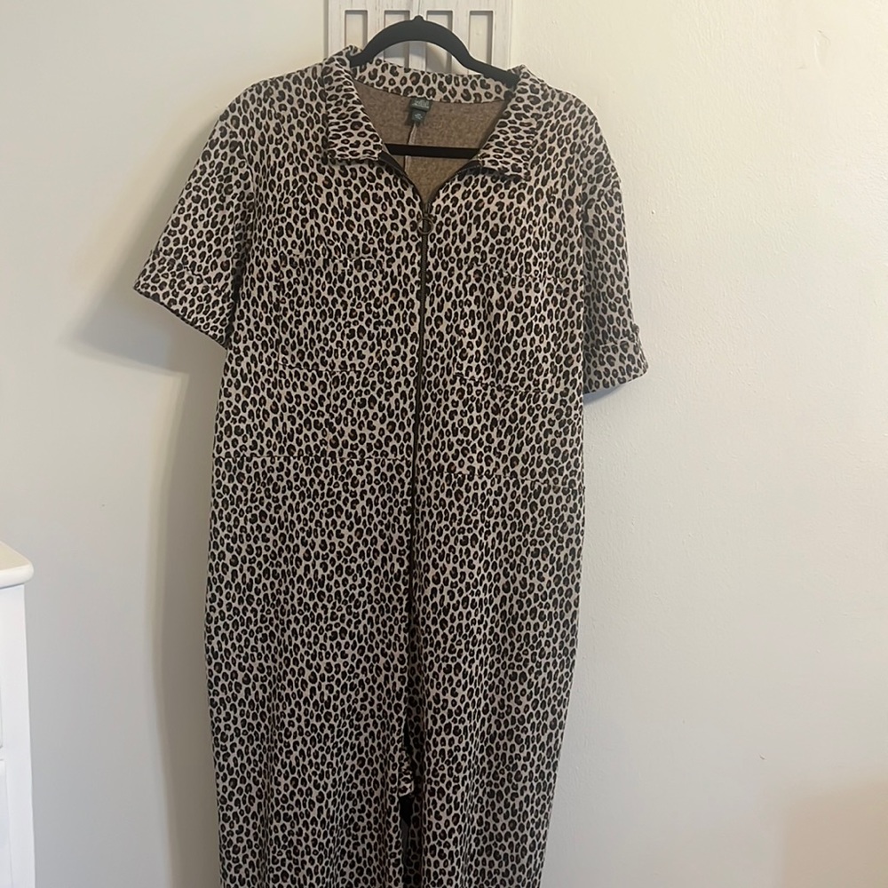 Wild fable,XXlarge, by target leopard jumpsuit